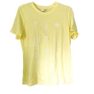 Girl Defined Light Yellow Floral Print Graphic Short Sleeve Shirt Size Medium